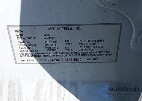 2025 Tesla Model Y Long Range Dual Motor Rear-Wheel Drive from USA, damaged, VIN 7SAYGDED2SF219910